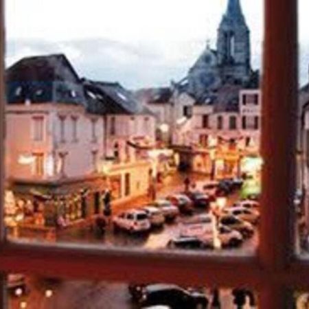 Petite Maison De Ville Au Calme Brie-Comte-Robert Zewnętrze zdjęcie